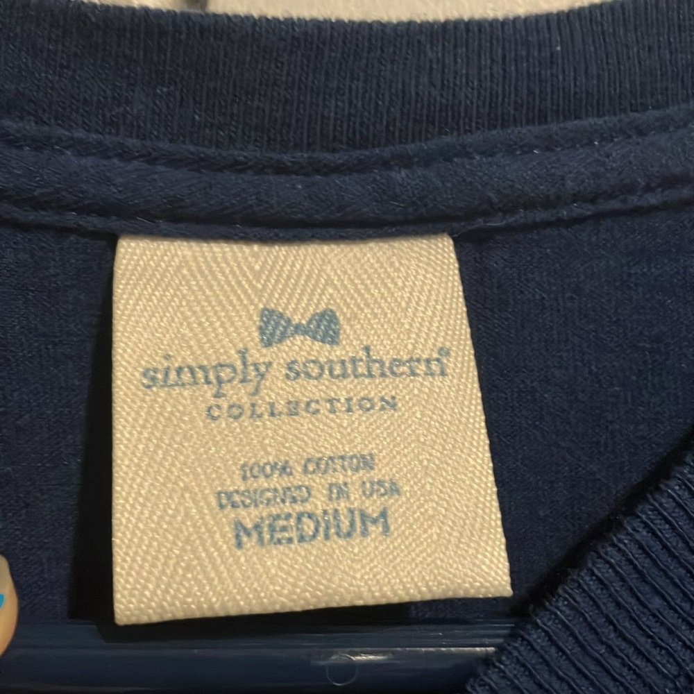 Simply Southern Short Sleeve Pocket Tee - Picture 3 of 4